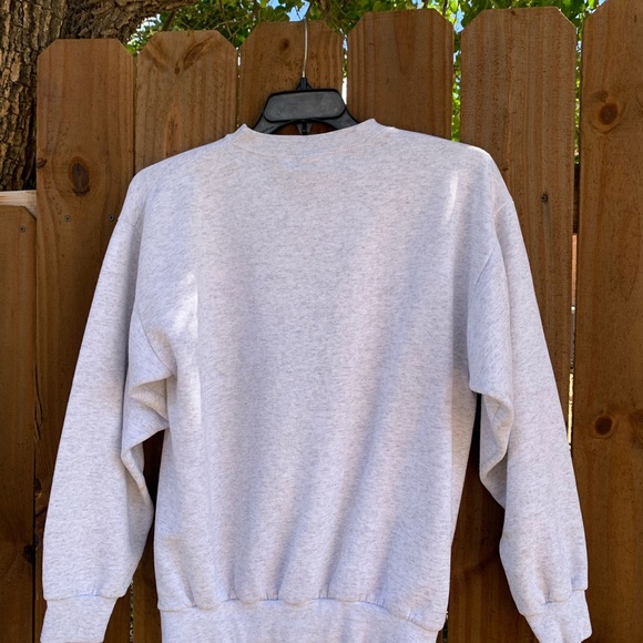 Vintage 90's Mickey Mouse sweatshirt size Large. - Picture 6 of 8